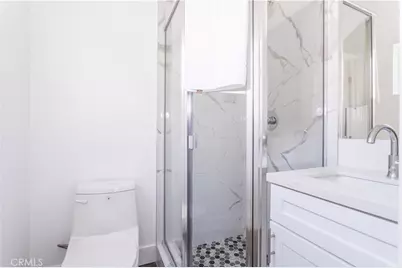 1032 N Oxford, Los Angeles, CA 90029 - Photo 13