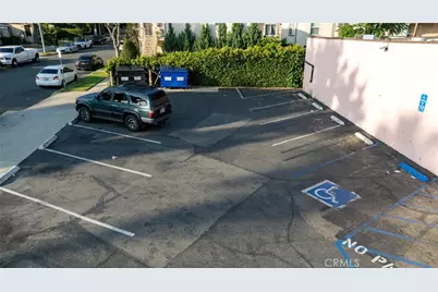 906 S Gkenoaks Boulevard, Burbank, CA 91502 - Photo 29