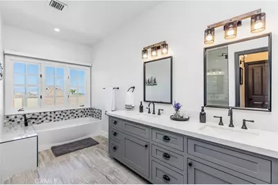 6032 County Oak Road, Woodland Hills, CA 91367 - Photo 35