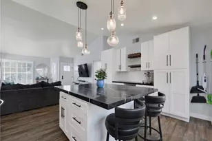 27936 Beacon, Castaic, CA 91384 - Photo 7