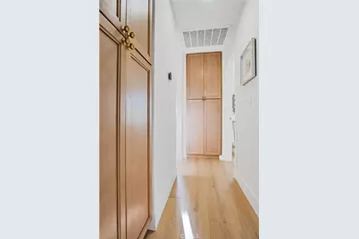 19652 Trident, Huntington Beach, CA 92646 - Photo 21