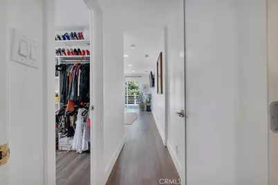 22117 Ybarra, Woodland Hills, CA 91364 - Photo 21
