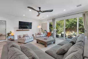 22117 Ybarra, Woodland Hills, CA 91364 - Photo 11