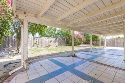 17149 Donmetz, Granada Hills, CA 91344 - Photo 33
