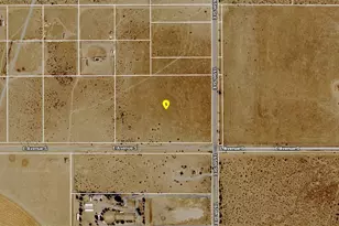 165 E Avenue S, Palmdale, CA 93550 - Photo 1