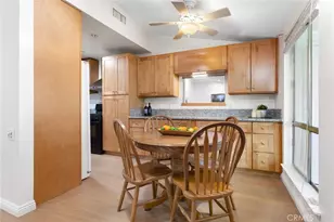 19204 Ave Of The Oaks, Newhall, CA 91321 - Photo 13