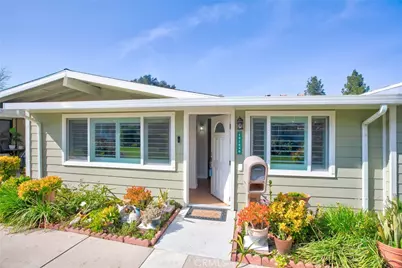 19204 Avenue Of The Oaks #B, Newhall, CA 91321 - Photo 1