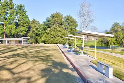 19204 Avenue Of The Oaks, Newhall, CA 91321 - Photo 43