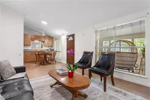 19204 Ave Of The Oaks, Newhall, CA 91321 - Photo 11