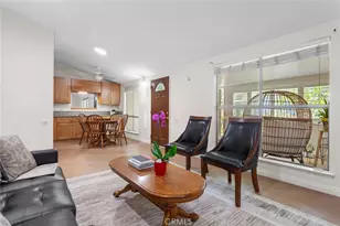 19204 Ave Of The Oaks, Newhall, CA 91321 - Photo 11