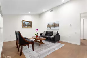 19204 Ave Of The Oaks, Newhall, CA 91321 - Photo 9