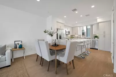 10832 W Riverton Court, North Hollywood, CA 91602 - Photo 9