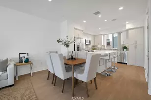 10832 W Riverton Ct, North Hollywood, CA 91602 - Photo 9