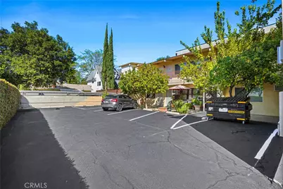 5923 Woodman Avenue, Los Angeles, CA 91401 - Photo 5