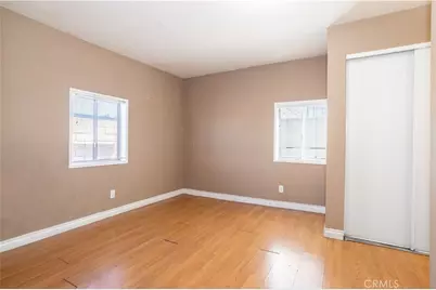 17525 Kingsbury Street, Granada Hills, CA 91344 - Photo 27