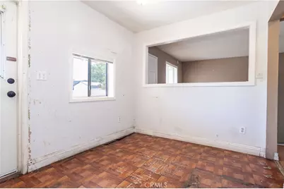 17525 Kingsbury Street, Granada Hills, CA 91344 - Photo 37