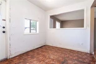 17525 Kingsbury St, Granada Hills, CA 91344 - Photo 37