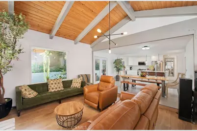 2057 Woodglen Street, Simi Valley, CA 93065 - Photo 15