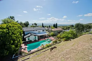 2057 Woodglen St, Simi Valley, CA 93065 - Photo 37