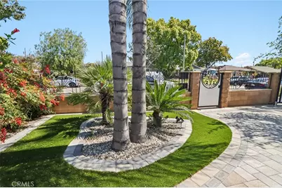 1735 N Lima Street, Burbank, CA 91505 - Photo 51