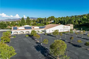 19401 Oak Crossing, Newhall, CA 91321 - Photo 39