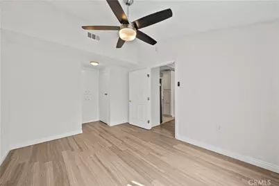 19156 Avenue Of The Oaks #B, Newhall, CA 91321 - Photo 9
