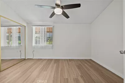 19156 Avenue Of The Oaks #B, Newhall, CA 91321 - Photo 23