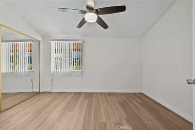 19156 Avenue Of The Oaks #B, Newhall, CA 91321 - Photo 25