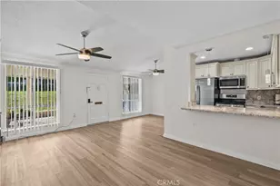 19156 Ave Of The Oaks, Newhall, CA 91321 - Photo 7