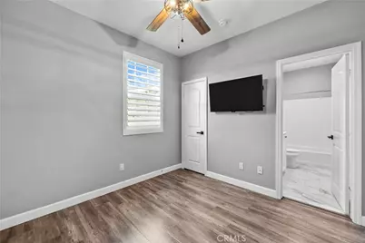 22157 Barrington, Saugus, CA 91350 - Photo 35