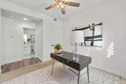 22157 Barrington, Saugus, CA 91350 - Photo 15