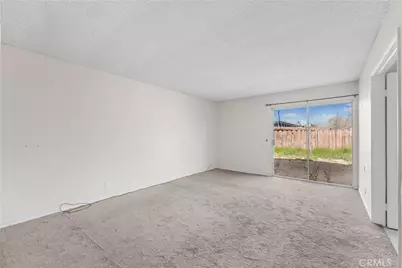 21449 Applewood, California City, CA 93505 - Photo 19