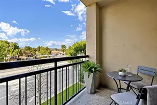 24545 Town Center, Valencia, CA 91355 - Photo 17