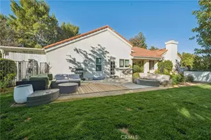 25850 Bellis Dr, Valencia, CA 91355 - Photo 9