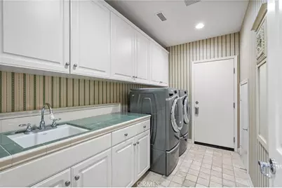 20356 Via Cellini, Porter Ranch, CA 91326 - Photo 17