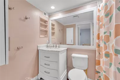 21040 Parthenia #25, Canoga Park, CA 91304 - Photo 33