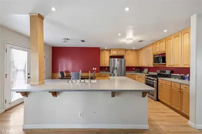 19525 Steinway, Canyon Country, CA 91351 - Photo 3