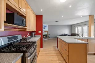 19525 Steinway, Canyon Country, CA 91351 - Photo 11