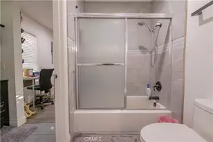 12411 Osborne, Pacoima, CA 91331 - Photo 9