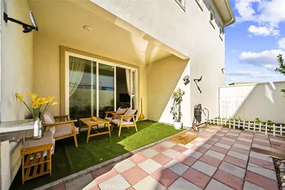 27616 Symphony Place, Valencia, CA 91381 - Photo 3