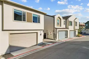 27616 Symphony Pl, Valencia, CA 91381 - Photo 39