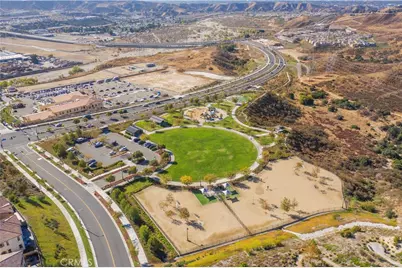 20650 Huntley, Saugus, CA 91350 - Photo 29