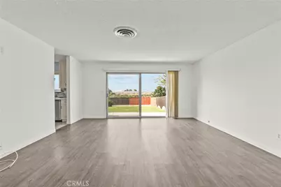 11625 Hunnewell, Sylmar, CA 91342 - Photo 5