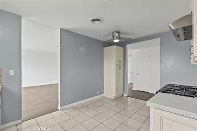 11625 Hunnewell, Sylmar, CA 91342 - Photo 11