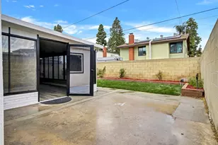 1675 E Cyrene, Carson, CA 90746 - Photo 29