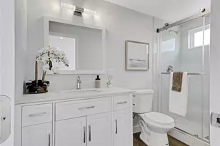 1675 E Cyrene, Carson, CA 90746 - Photo 23