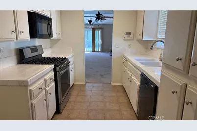 506 W Olive Street, Corona, CA 92882 - Photo 7