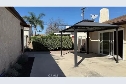 506 W Olive Street, Corona, CA 92882 - Photo 13