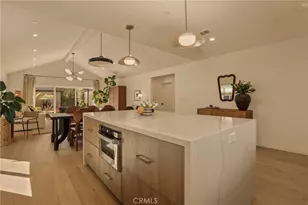 3715 Hillcrest Dr, Los Angeles, CA 90016 - Photo 13