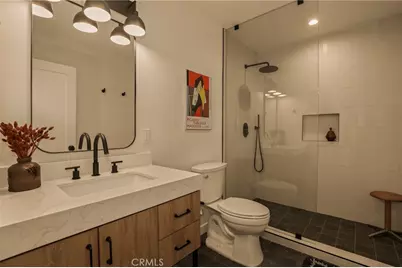 3715 Hillcrest Drive, Los Angeles, CA 90016 - Photo 23